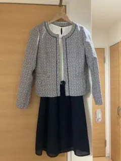 スーツ ワンピース 【タグ付き美品】　入学式　入園式　卒業式　卒園式