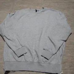 DIVIDED グレー トレーナー Mサイズ