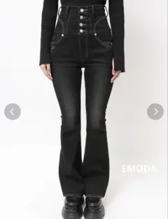 EMODA ブラック ハイウエスト ブーツカットデニム