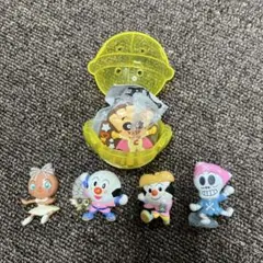 ぴたっとラバーマグネット2 アンパンマン（クリームパンダ）他