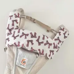 ご好評　抱っこ紐カバー　よだれカバー　リバーシブル　エルゴ対応　リバティ風花柄