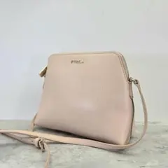 【良品】フルラ ショルダーバッグ ポシェット レザー ブランドロゴ