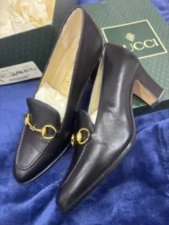 ヴィンテージGUCCI 34 21ー21.5cm パンプス　ホースビットのサムネイル