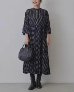 ドット柄 ロングワンピ ぽわん袖 ギャザー フリーサイズ 体型カバー