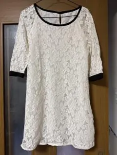 レースチュニック　ホワイト×ブラックのサムネイル
