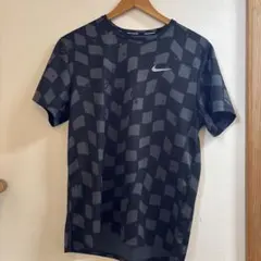 ナイキ ランニング Tシャツ メンズM カモフラージュ ドライフィット