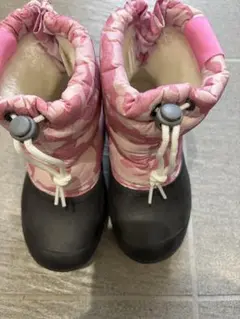 子ども用スノーブーツ ピンク迷彩