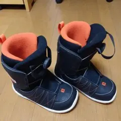 サロモン　22cm スノーボード ブーツ　キッズ　ブラック/オレンジ サロモン 22cm スノーボード ブーツ キッズ ブラック/オレンジ