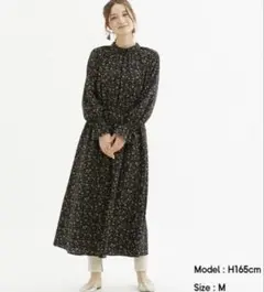 GU ジーユー　フラワープリント ロングワンピース ペチコート付　花柄　M