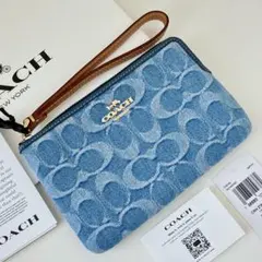 COACH コーチ ポーチ財布　コーナージップリストレット シグネチャーデニムのサムネイル