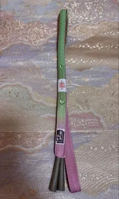 【新品未使用】手組み帯締め ピンク×黄緑系 金属糸