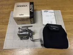 ダイワ Daiwa TOURNAMENT 3000IA スピニングリールのサムネイル