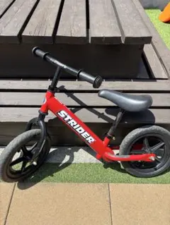 【日本正規品】STRIDER ストライダー⭐︎ST-J4 レッド　赤 12インチのサムネイル