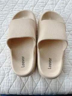 Item thumbnail for item faa09d8c-ec8f-4d22-adf5-1ac3f065b942