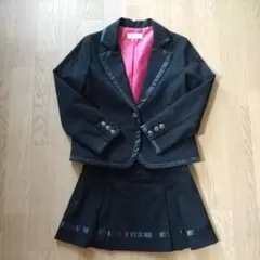 キッズスーツ120~130cmのサムネイル