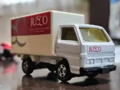 トミカ カレーハウスCoCo壱番屋 日本製 いすゞエルフ ミニカー - メルカリ