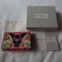 未使用　フルラ 三つ折り財布
