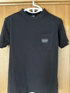NEW ERA Tシャツ 胸ポケット付き