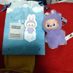 正規品　早い者勝ち！　ラブブ　イニシャル　t