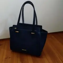 ハンドバッグのサムネイル