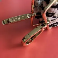 Item thumbnail for item ae3e2ffa-a6a1-4d61-bd9d-bcf22e97a4a2