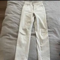 ヤヌークハイウエストデニムパンツ クリーム色 23