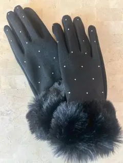 【衣替え価格！！】エレガントファー×ストーングローブ ブラック 手袋 レディース