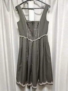 アクシーズファム　axes femme ワンピース　ジャンパースカート　カーキ