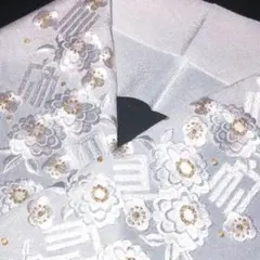 【SALE!!】半襟 半衿 刺繍 豪華‼︎ 白×金 花と源氏香　 振袖 ※新品