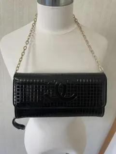黒チェーンバッグ新品未使用品クラッチバッグ