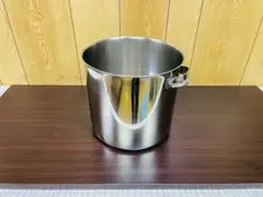 Item thumbnail for item 4fe11564-20a3-4f52-bb8b-e3c6b71ce56e