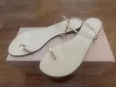 バビロン⭐️コルソローマ⭐️綺麗めサンダルのサムネイル