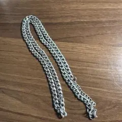 チェーンネックレス