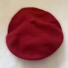レッド ベレー帽