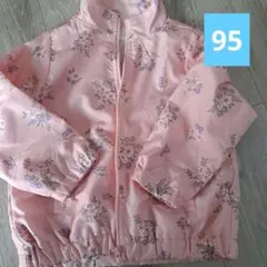 西松屋　花柄ジャンパー