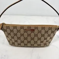 GUCCI アクセサリーポーチ GGキャンバス 412K6000