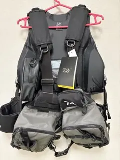 ダイワ　ゲームベストⅢ　超美品！ 軽量化を追求したダイワのフラッグシップゲームベストが充実しすぎ