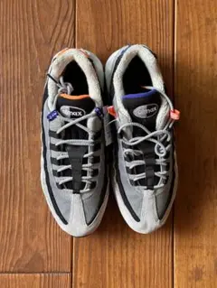 ループウィラー x Nike コラボ　Air Max 95 グレーのサムネイル
