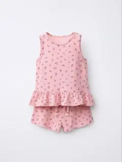 ZARA ザラ　セットアップ　フラワー柄トップス　バミューダパンツ　116 花柄のサムネイル