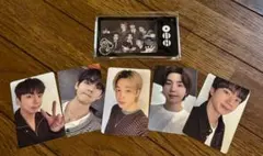 BTS　トレカ　特典　weverse　7枚コンプ　＋　集合　フォトカードホルダー BTS ARIRANGアルバム3形態+weverseJP特典トレカ7枚付き - メルカリ