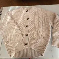 GU ベージュ ケーブル編みカーディガン