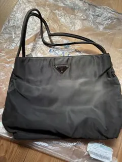 【美品】PRADA プラダ 三角タグプレートナイロンハンドバッグB6242