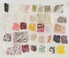 ビーズまとめ売り504g ハンドメイド　ビーズ　アクセサリー