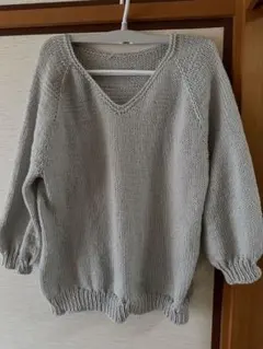 グレー Vネック ニット 七分袖