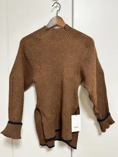 新品タグ付　ミースロエ　MIESROHE リブニット　ハイネック　セーター