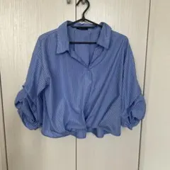 青と白のストライプ五分袖シャツ バルーン袖