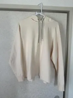PUMA フード付きパーカー Mサイズ