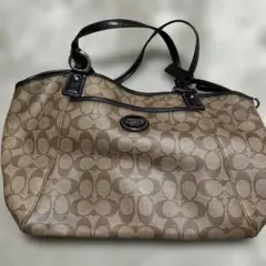 コーチ COACH アシュレイ シグネチャーサテン キャリーオール - メルカリ