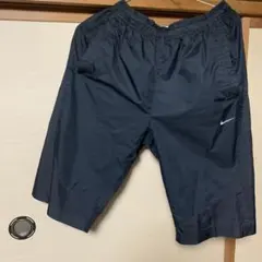 Nike ダークグレー ショートパンツ