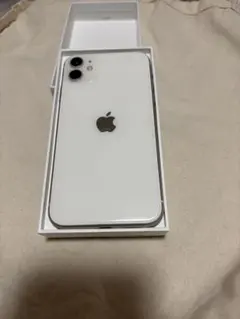 Apple iPhone 11 ホワイト　64GB